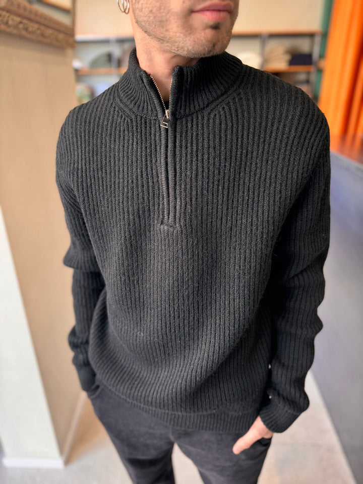 Maglione Con Zip Nero